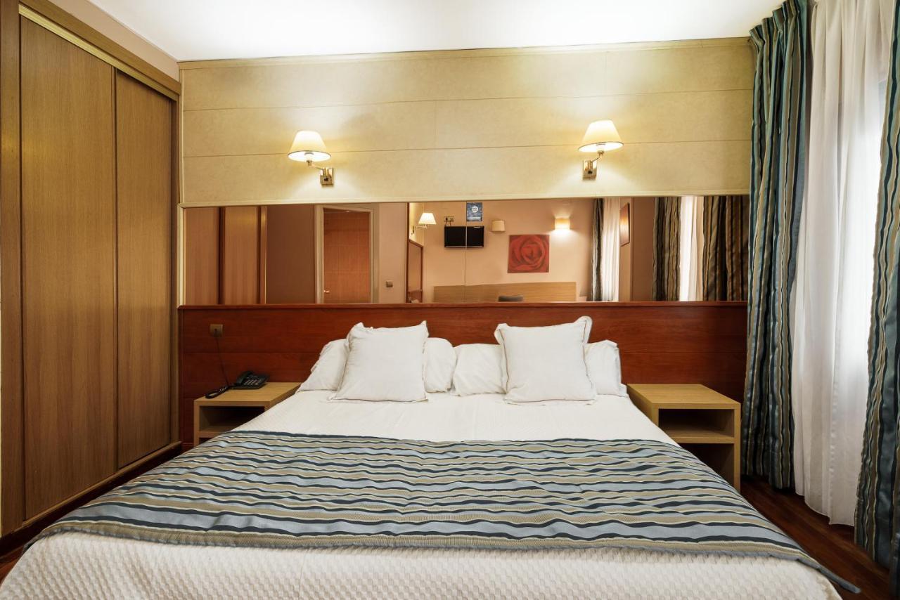 Hotel Regio Torrelavega Ngoại thất bức ảnh