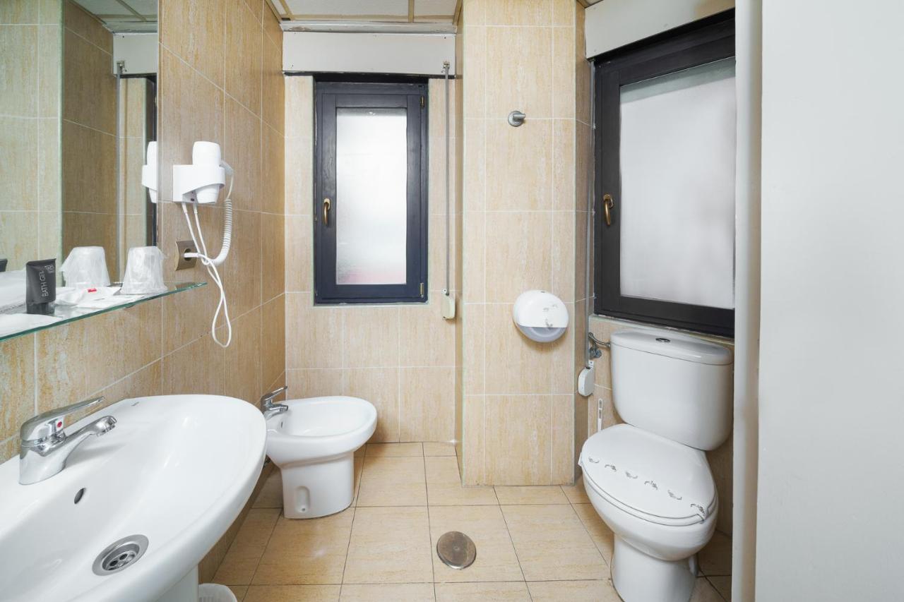 Hotel Regio Torrelavega Ngoại thất bức ảnh