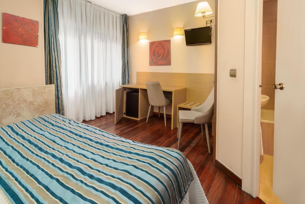 Hotel Regio Torrelavega Ngoại thất bức ảnh
