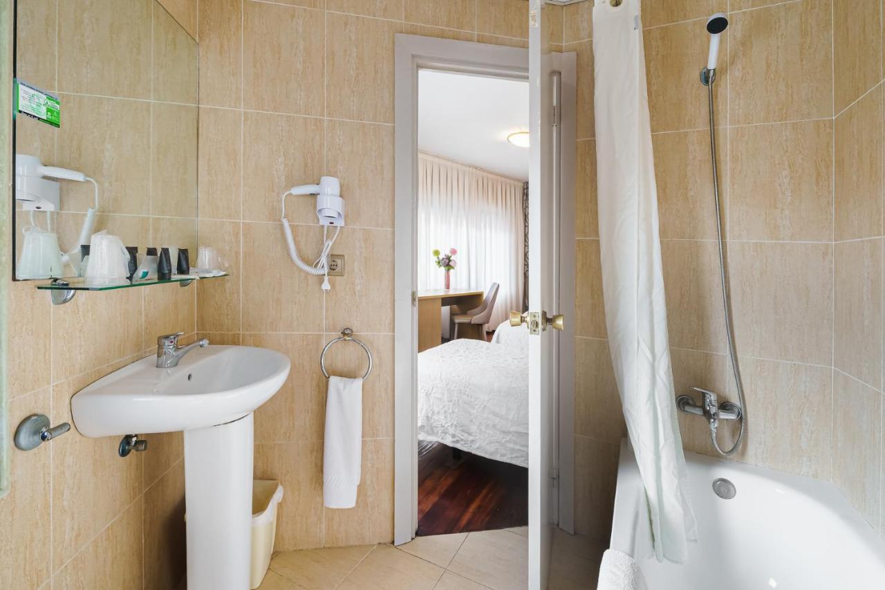 Hotel Regio Torrelavega Ngoại thất bức ảnh