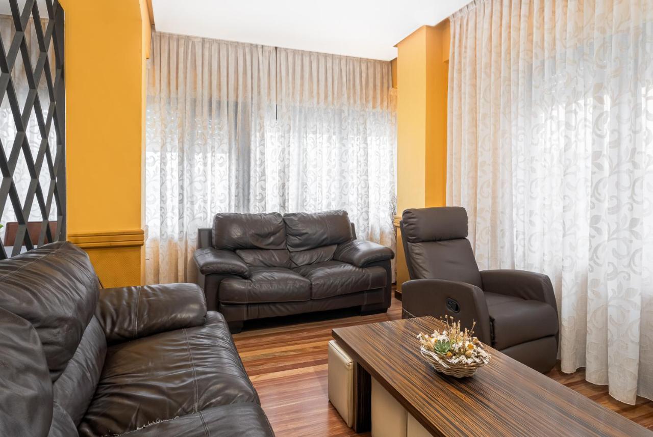 Hotel Regio Torrelavega Ngoại thất bức ảnh